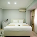 فندق Palace 3*