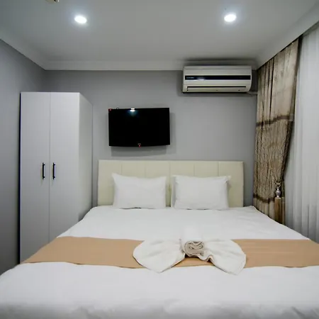 Otel Palace İstanbul