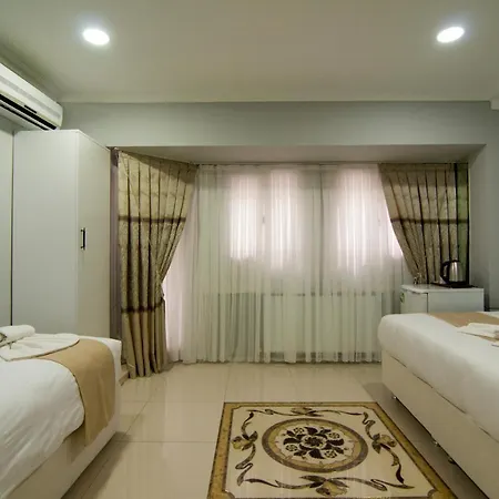 Hotel Palace 3*